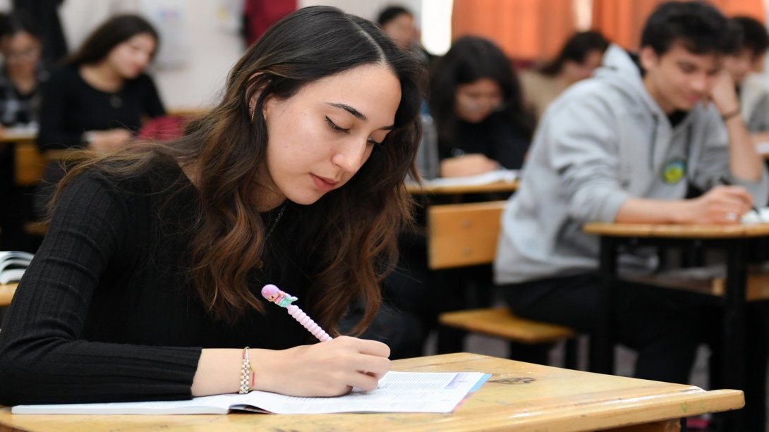 1. DÖNEM 1. YAZILI SINAVLARINA İLİŞKİN ÖRNEK SORU KİTAPÇIKLARI YAYIMLANDI